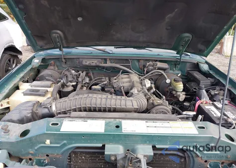 1999 Ford Ranger Xlt from USA, damaged, VIN 1FTYR14X4XTA61074